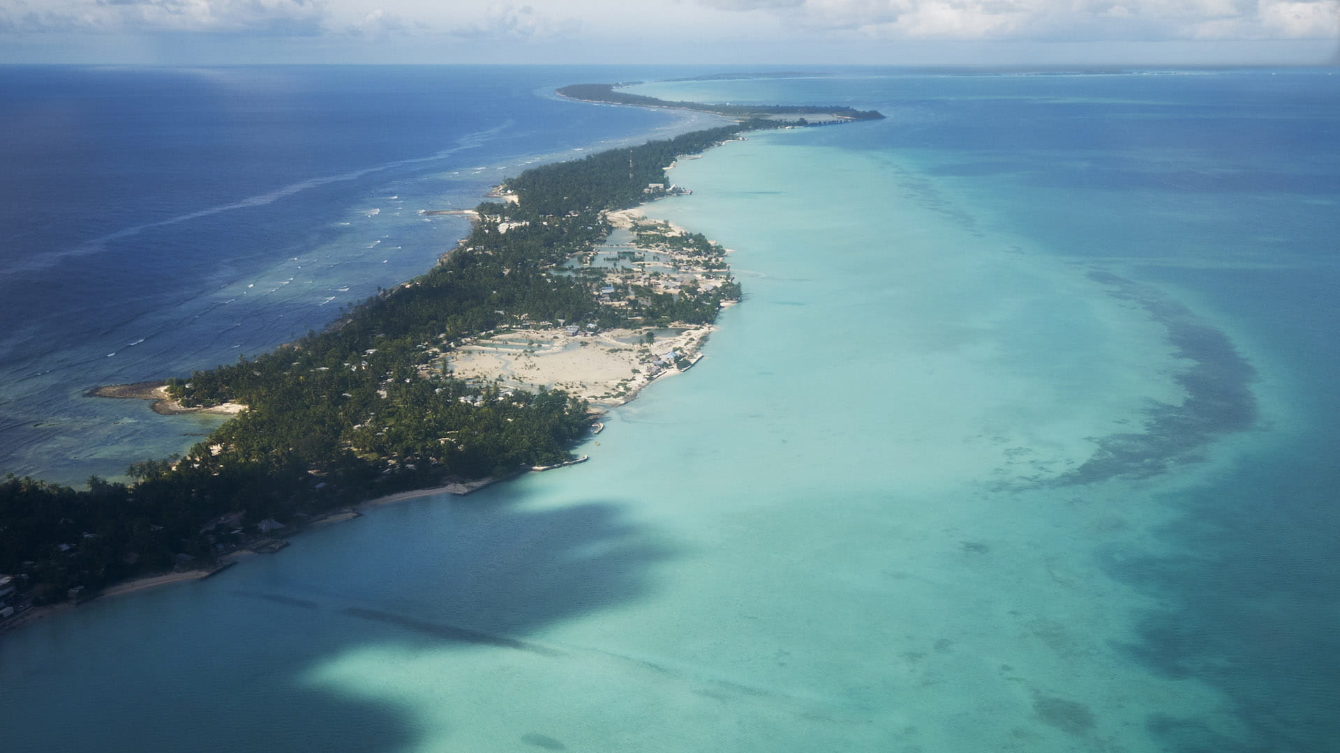 Kiribati: a drowning paradise in the South Pacific